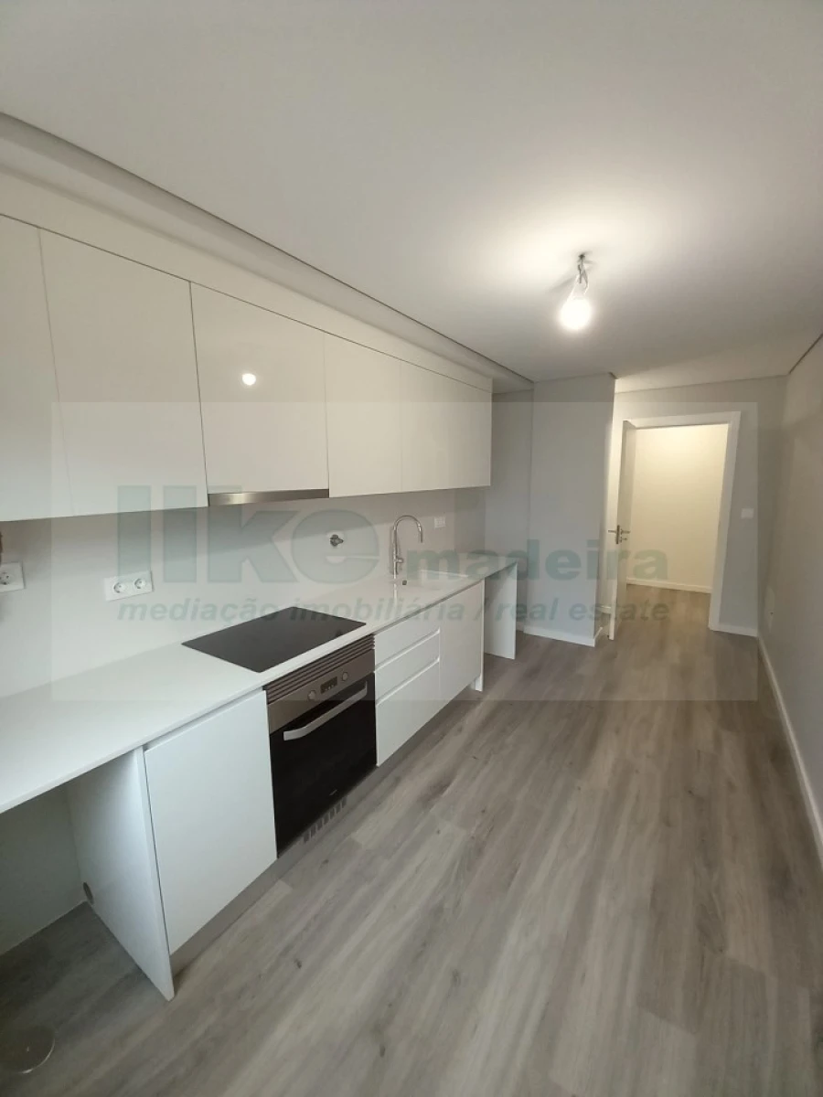 Apartamento T2 para Venda em Funchal (Se) Foto 4