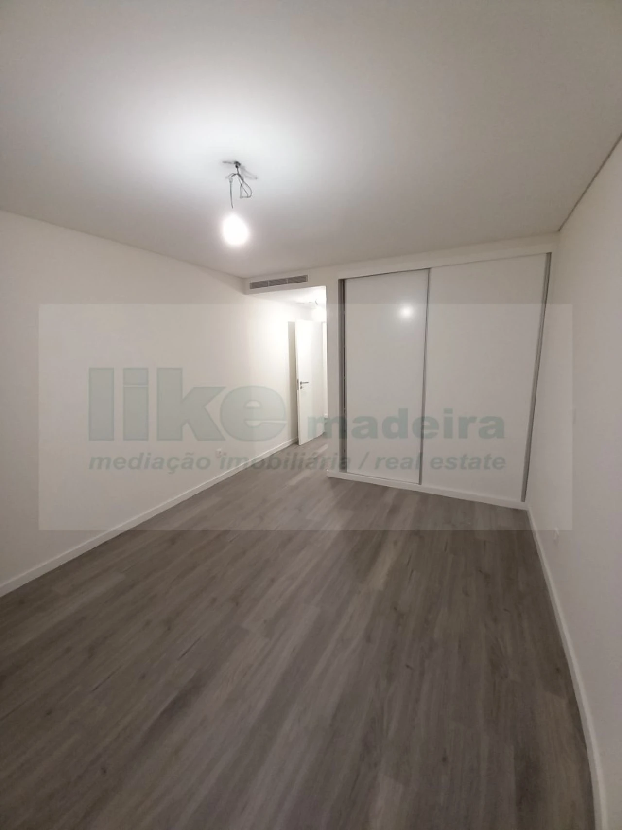 Apartamento T2 para Venda em Funchal (Se) Foto 10