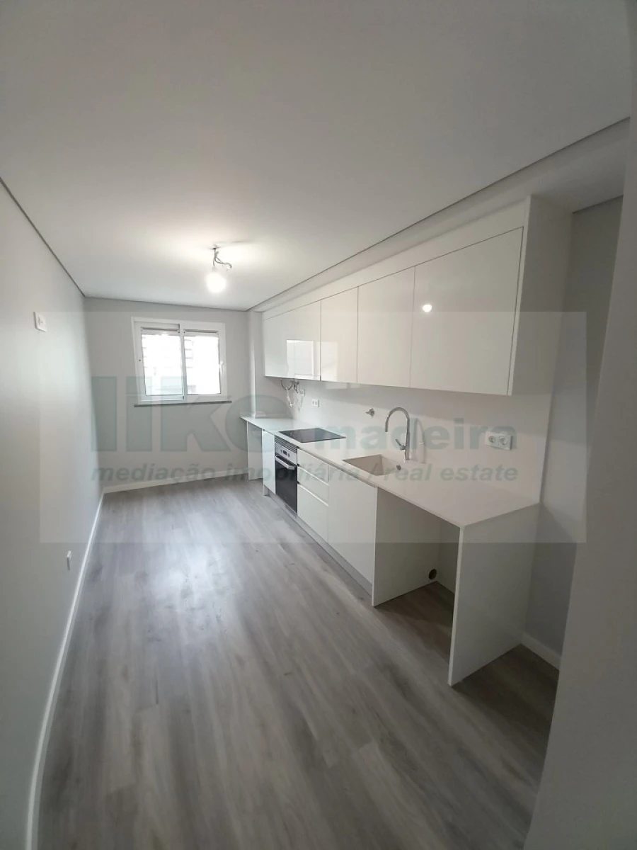 Apartamento T2 para Venda em Funchal (Se) Foto 7