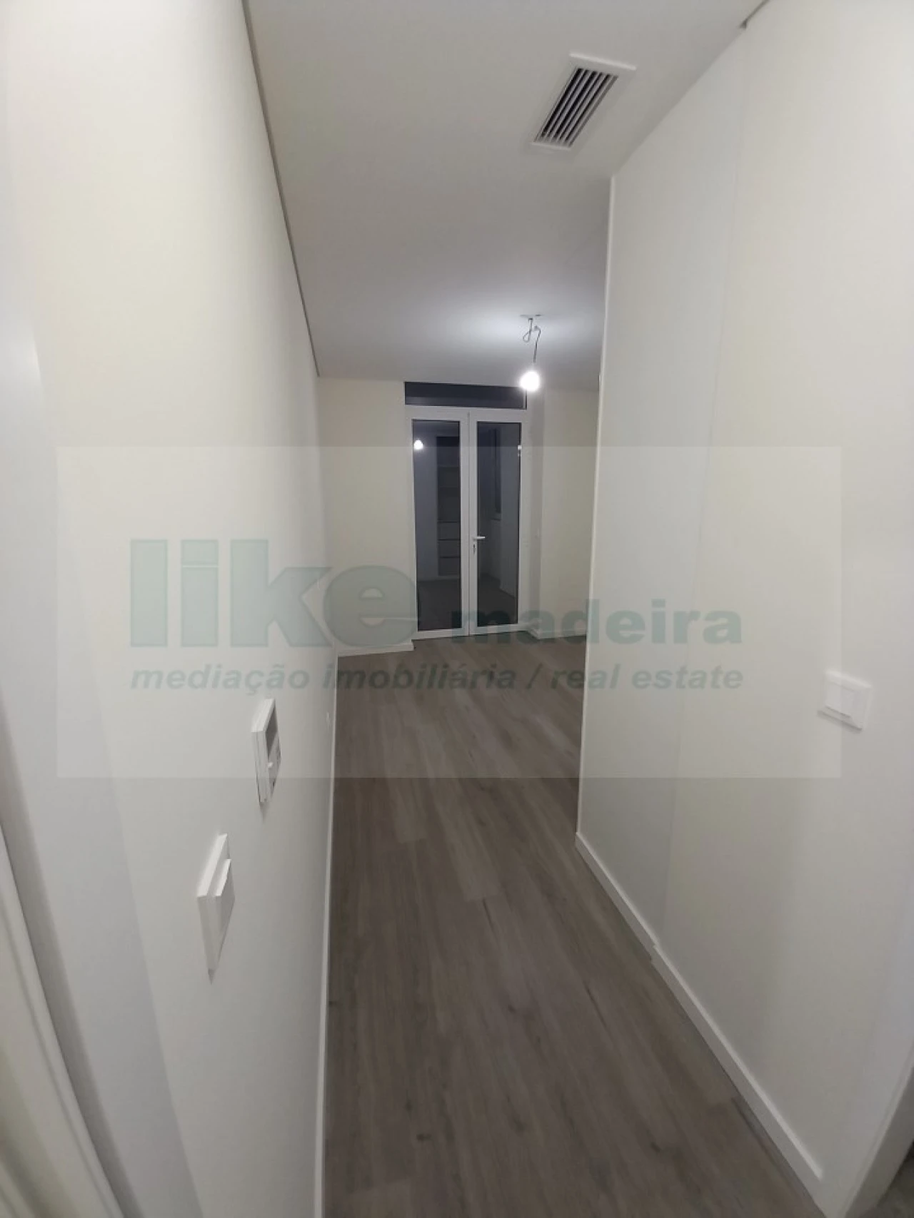 Apartamento T2 para Venda em Funchal (Se) Foto 9