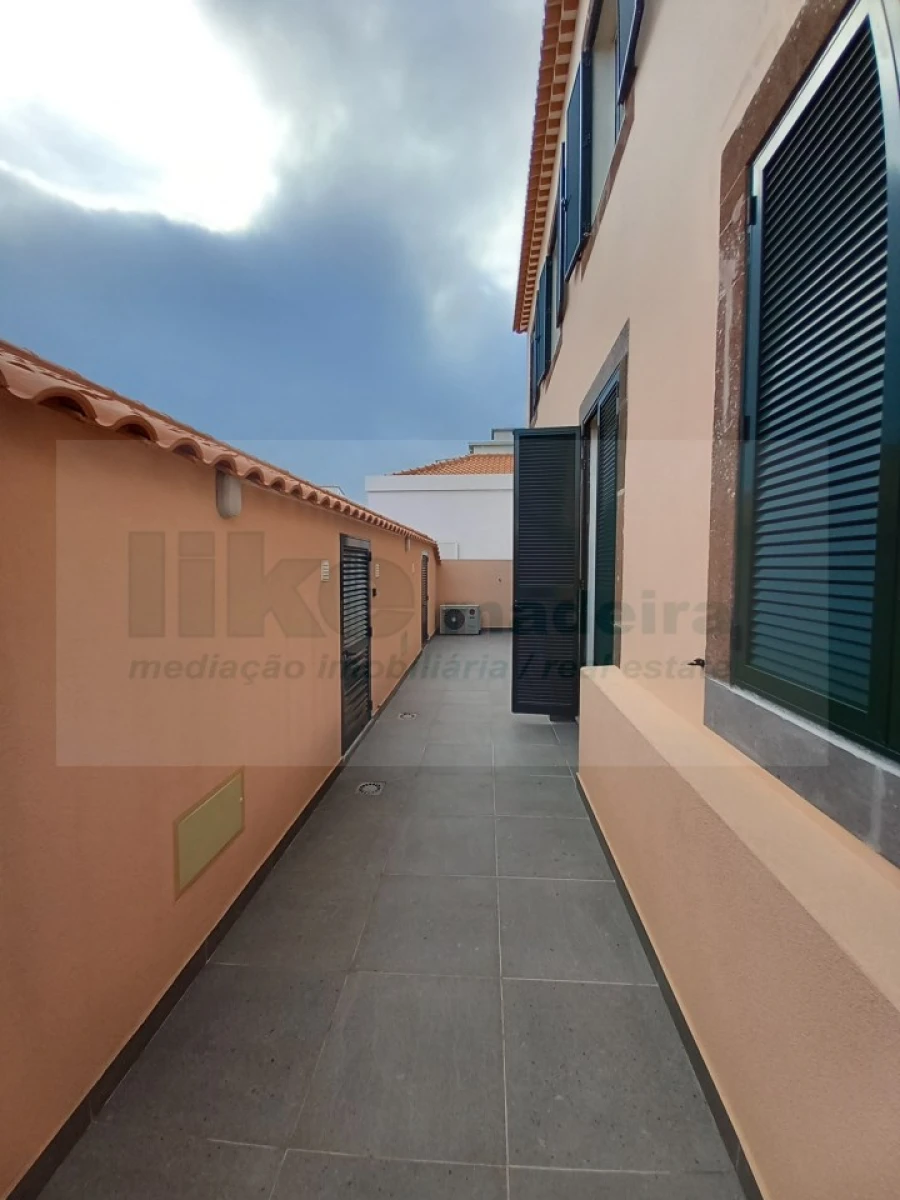 Apartamento T2 para Venda em Funchal (Se) Foto 11