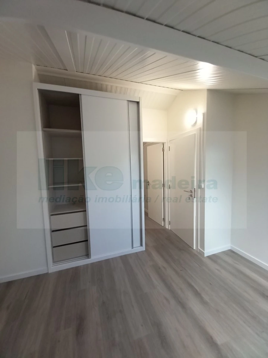 Apartamento T2 para Venda em Funchal (Se) Foto 16