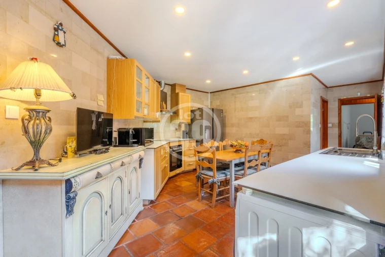 Quinta T5 para Venda em Santa Maria e São Miguel, São Martinho, São Pedro Penaferrim Foto 47