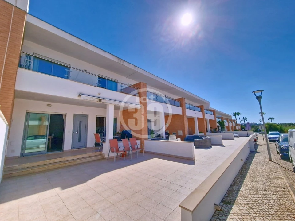 Moradia T2 para Venda em Albufeira e Olhos de Água Foto 22