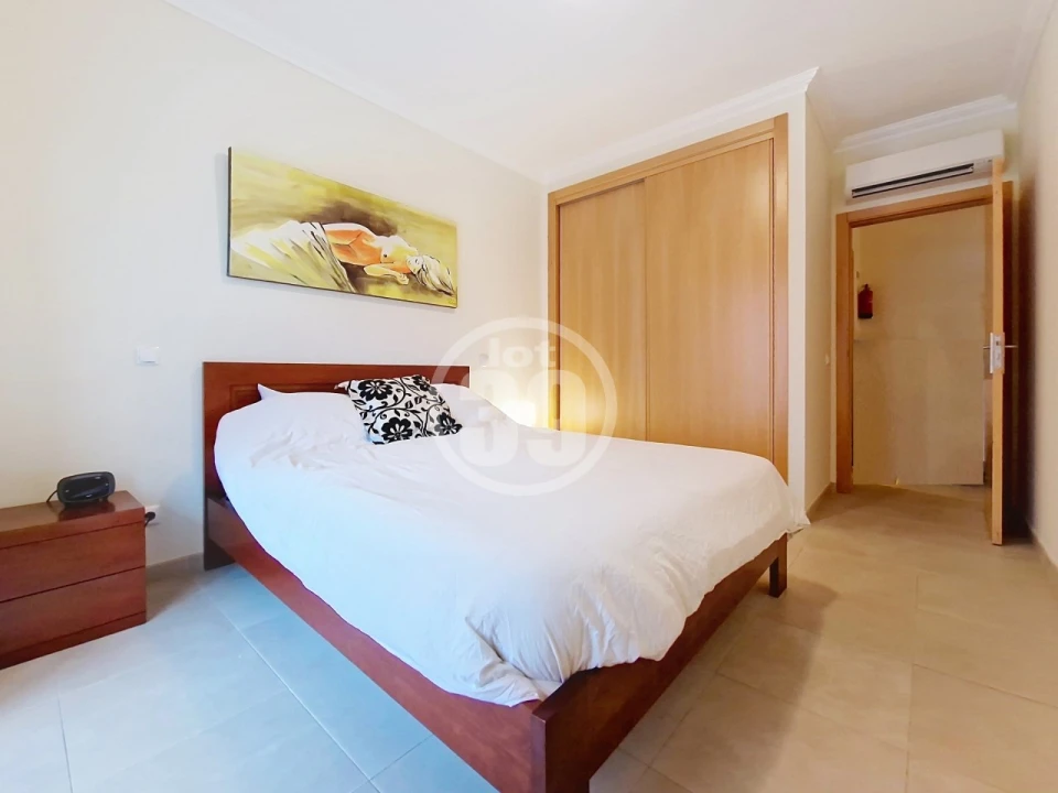 Moradia T2 para Venda em Albufeira e Olhos de Água Foto 19