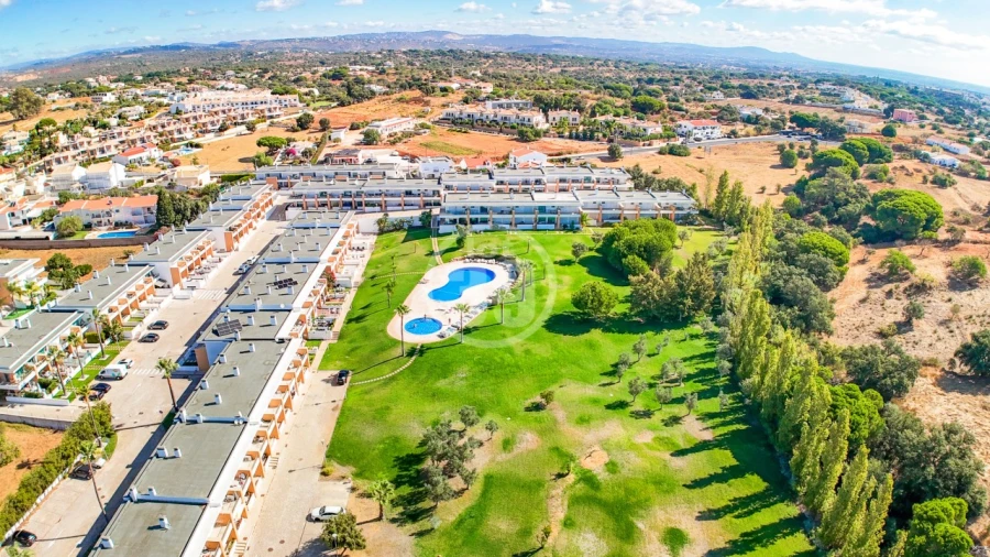 Moradia T2 para Venda em Albufeira e Olhos de Água Foto 23