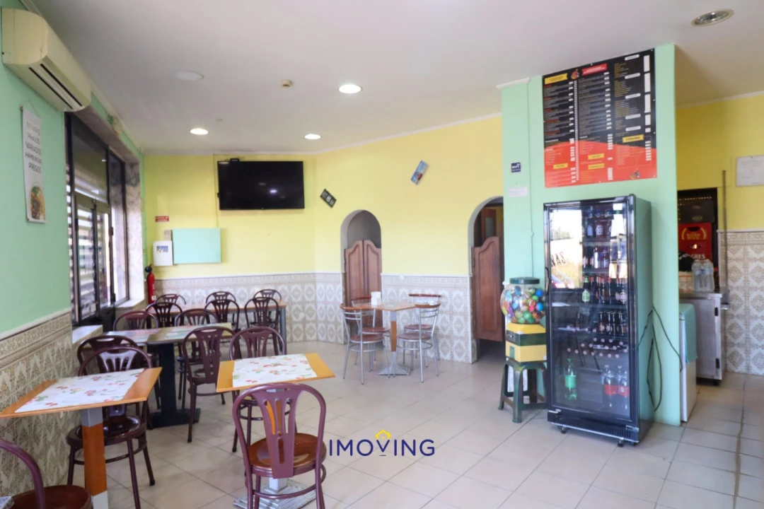 Loja para Venda em Alhos Vedros Foto 1