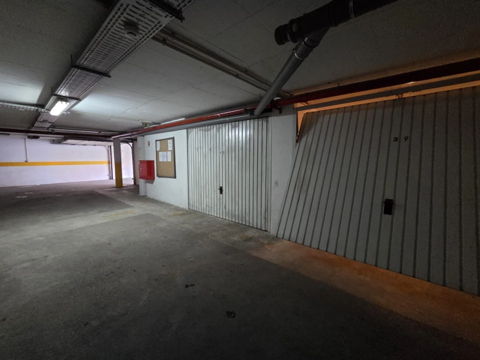 Garagem para Arrendamento em Alto do Seixalinho, Santo André e Verderena Foto 7