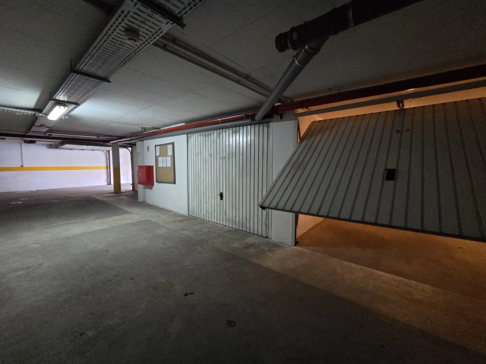 Garagem para Arrendamento em Alto do Seixalinho, Santo André e Verderena Foto 8