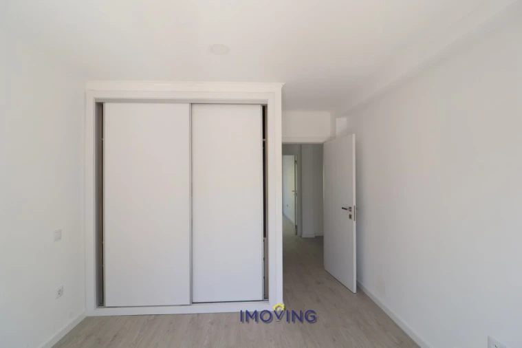 Apartamento T2 para Venda em Barreiro e Lavradio Foto 9