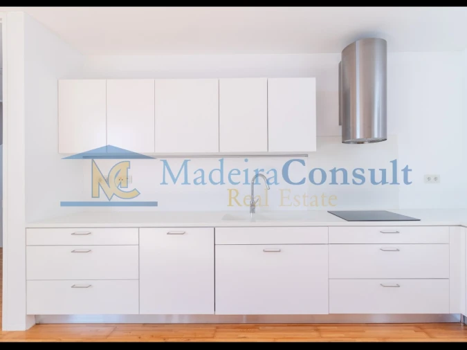 Moradia T3 para Venda em São Martinho Foto 4