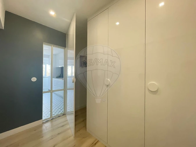 Apartamento T3 para Venda em Carnaxide e Queijas Foto 14