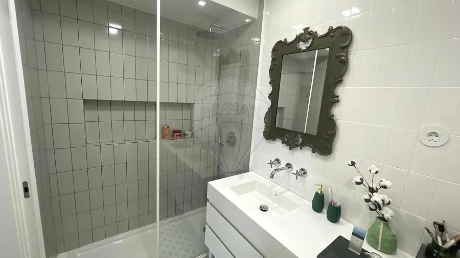 Apartamento T3 para Venda em Carnaxide e Queijas Foto 25