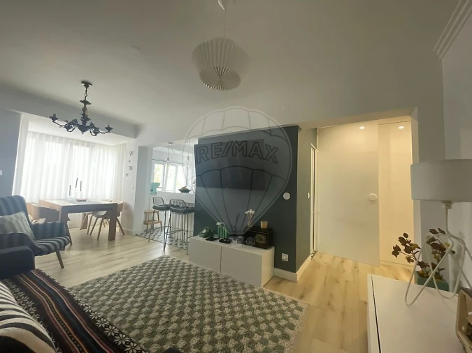 Apartamento T3 para Venda em Carnaxide e Queijas Foto 11