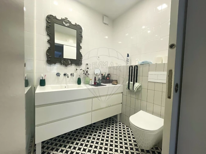 Apartamento T3 para Venda em Carnaxide e Queijas Foto 24