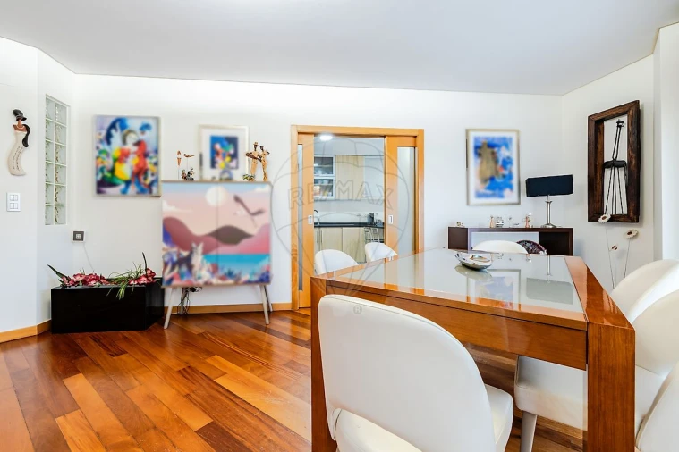 Apartamento T4 para Venda em Alverca do Ribatejo e Sobralinho Foto 6