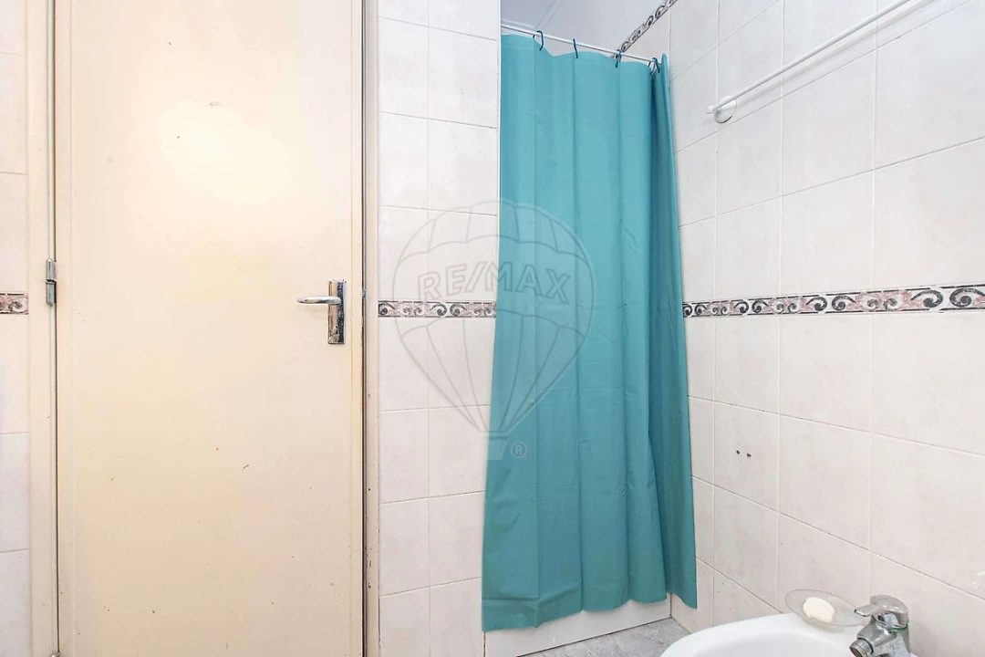 Apartamento T2 para Venda em Alverca do Ribatejo e Sobralinho Foto 8