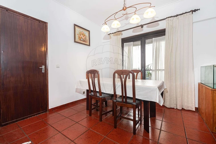 Apartamento T2 para Venda em Alverca do Ribatejo e Sobralinho Foto 12