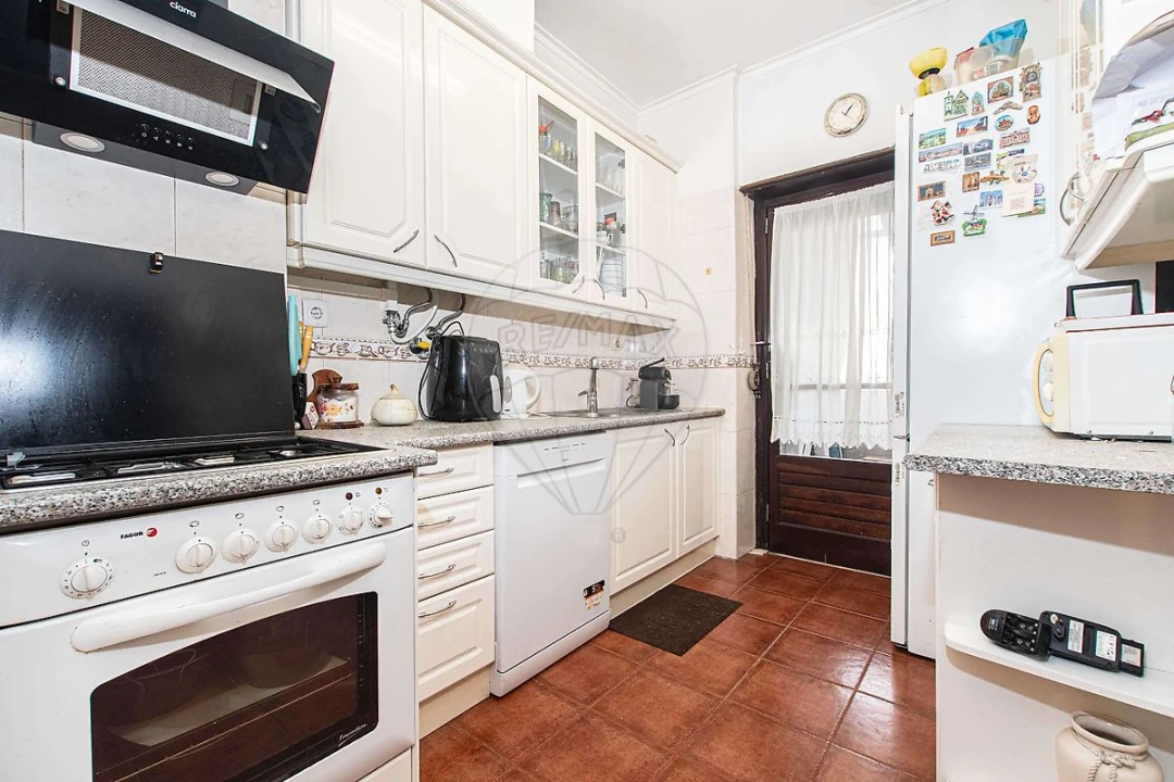 Apartamento T2 para Venda em Alverca do Ribatejo e Sobralinho Foto 19