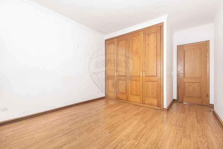 Apartamento T3 para Venda em Samora Correia Foto 8