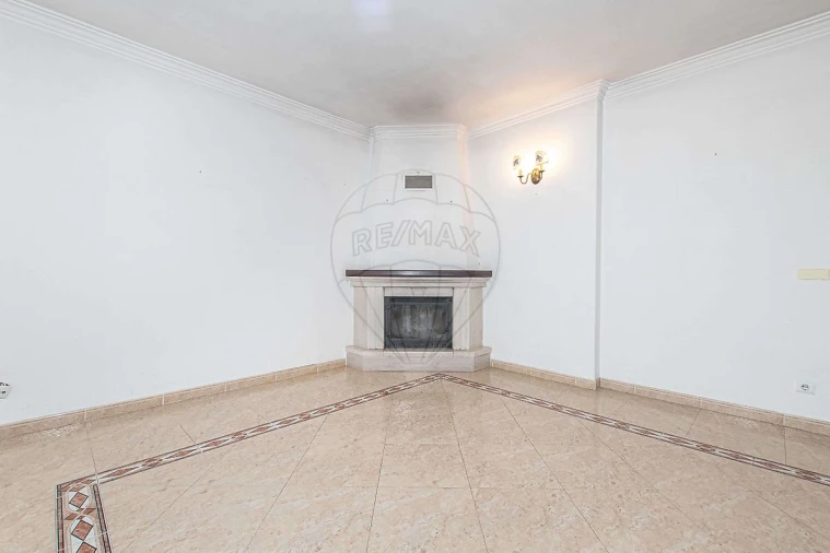 Apartamento T3 para Venda em Samora Correia Foto 22