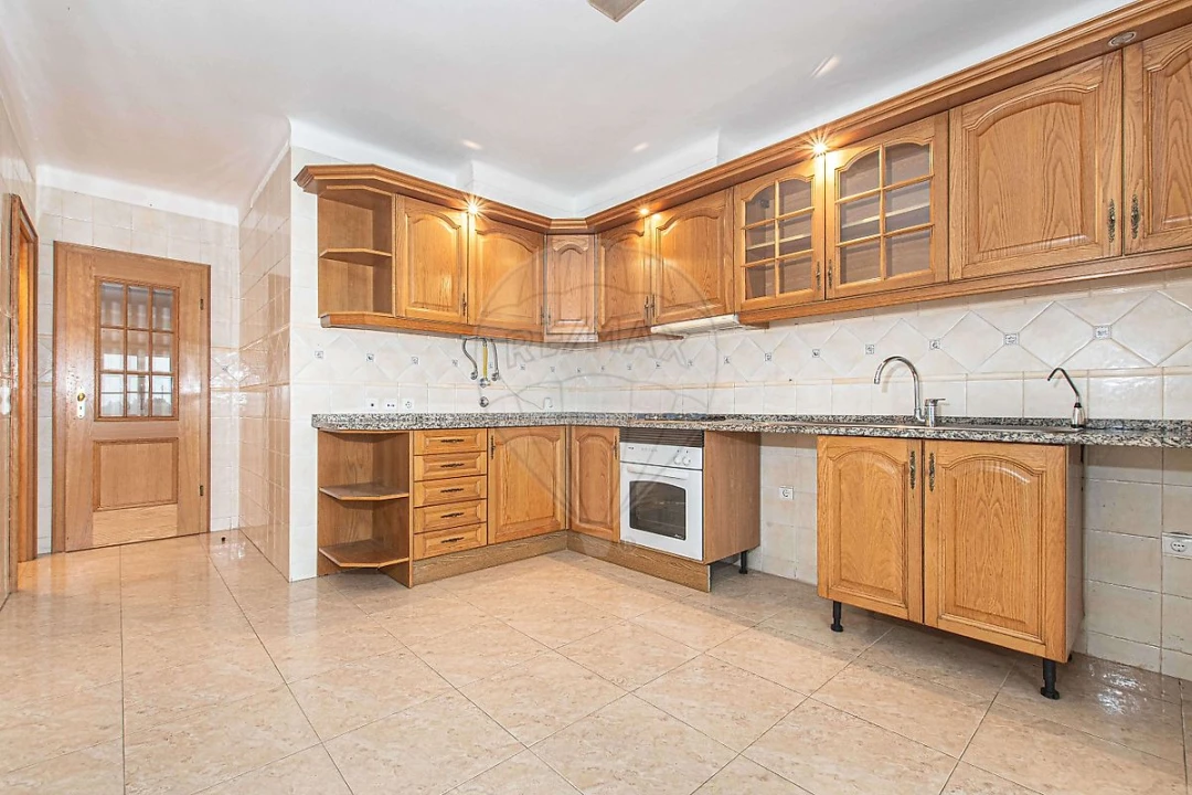 Apartamento T3 para Venda em Samora Correia Foto 16