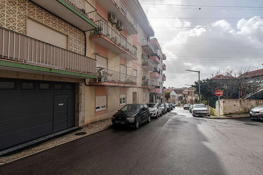 Apartamento T3 para Venda em Alverca do Ribatejo e Sobralinho Foto 5