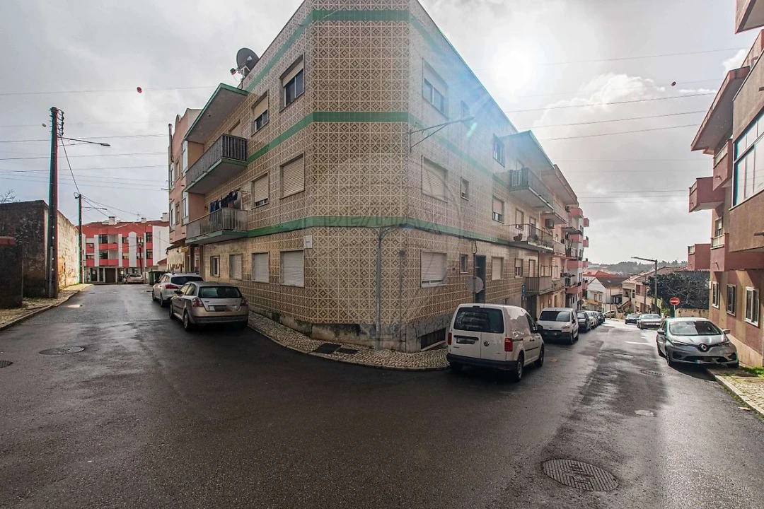 Apartamento T3 para Venda em Alverca do Ribatejo e Sobralinho Foto 4