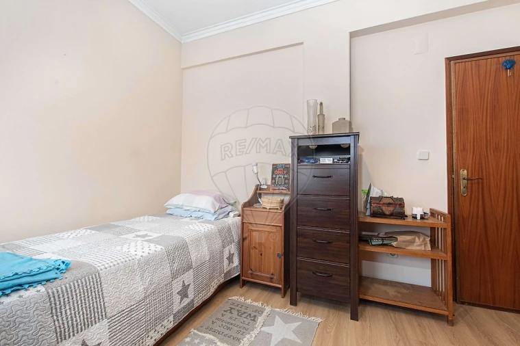 Apartamento T3 para Venda em Alverca do Ribatejo e Sobralinho Foto 11