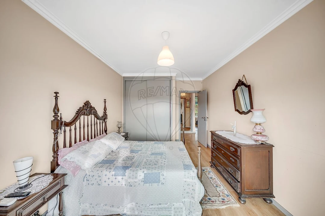 Moradia T3 para Venda em Oliveira do Bairro Foto 6