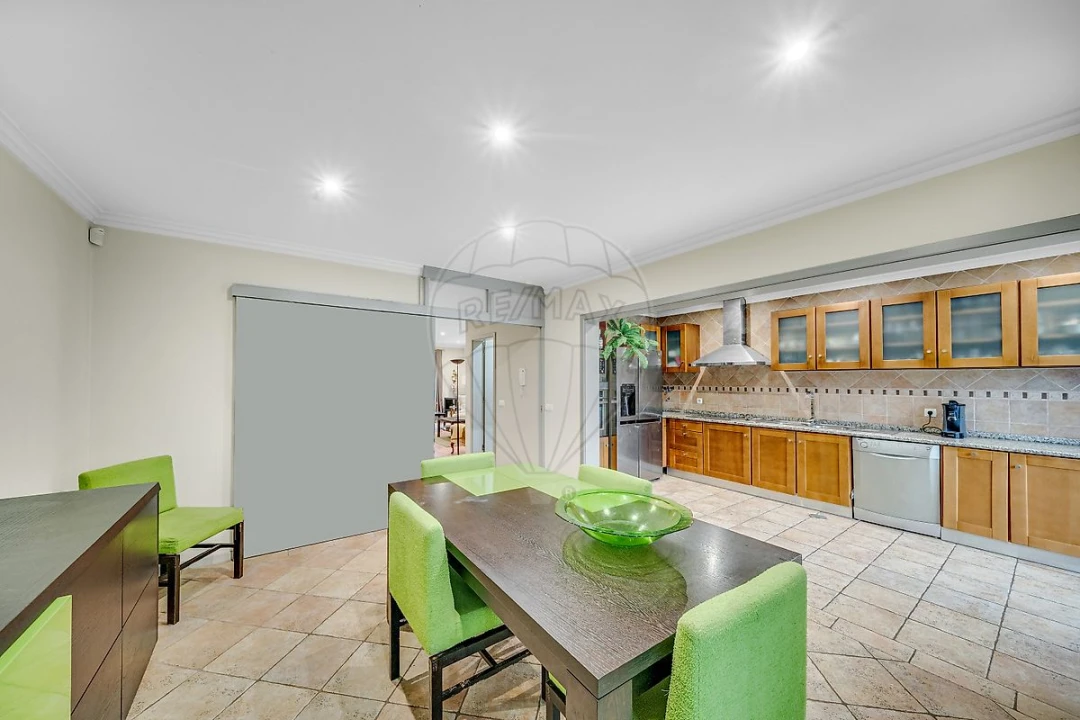 Moradia T3 para Venda em Oliveira do Bairro Foto 32