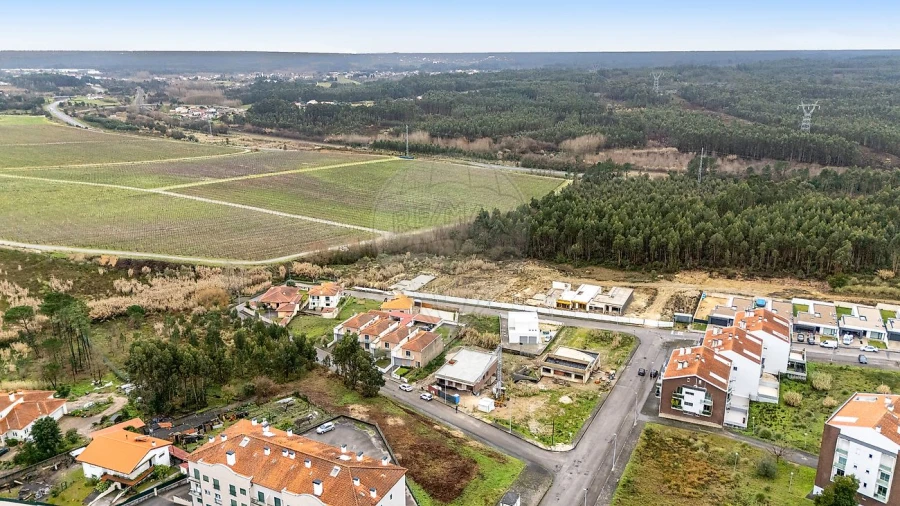 Moradia T3 para Venda em Oliveira do Bairro Foto 1