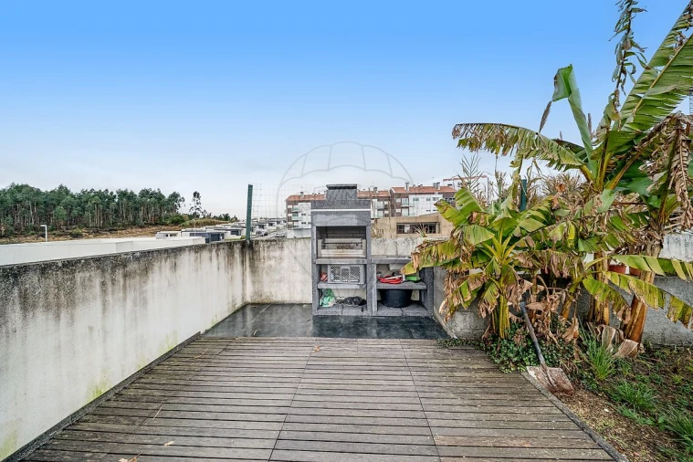 Moradia T3 para Venda em Oliveira do Bairro Foto 30