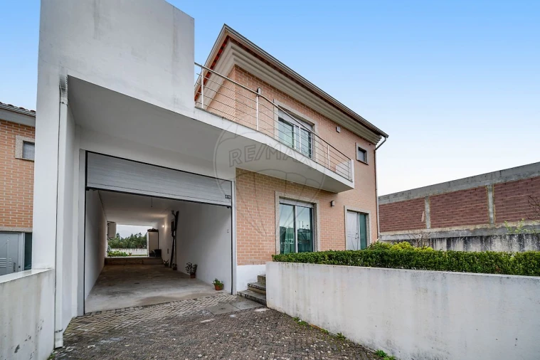 Moradia T3 para Venda em Oliveira do Bairro Foto 27