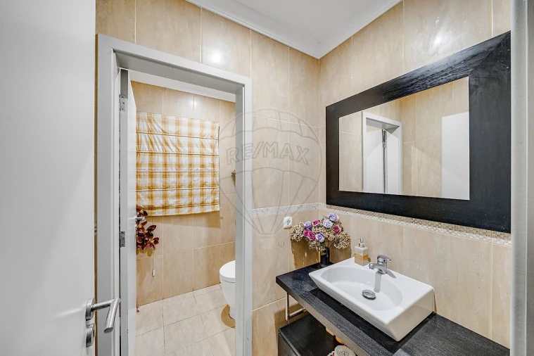 Moradia T3 para Venda em Oliveira do Bairro Foto 23