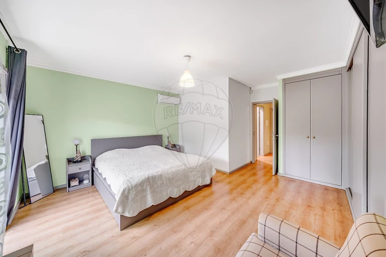 Moradia T3 para Venda em Oliveira do Bairro Foto 12