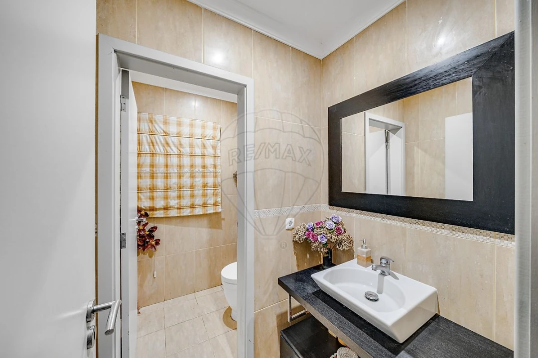 Moradia T3 para Venda em Oliveira do Bairro Foto 23