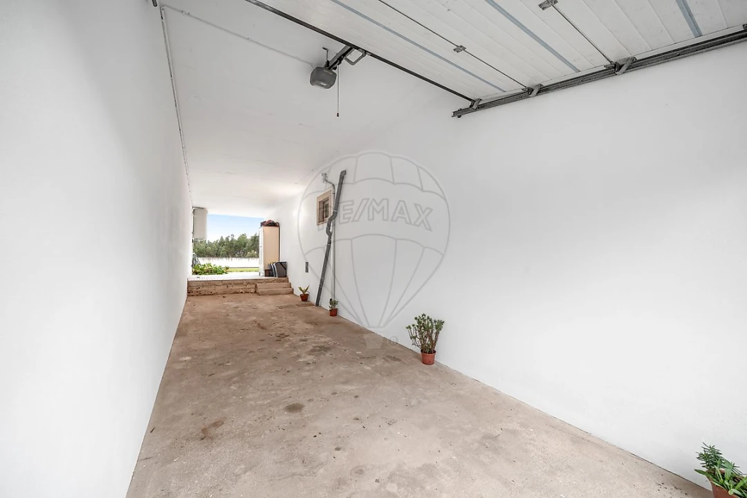 Moradia T3 para Venda em Oliveira do Bairro Foto 3