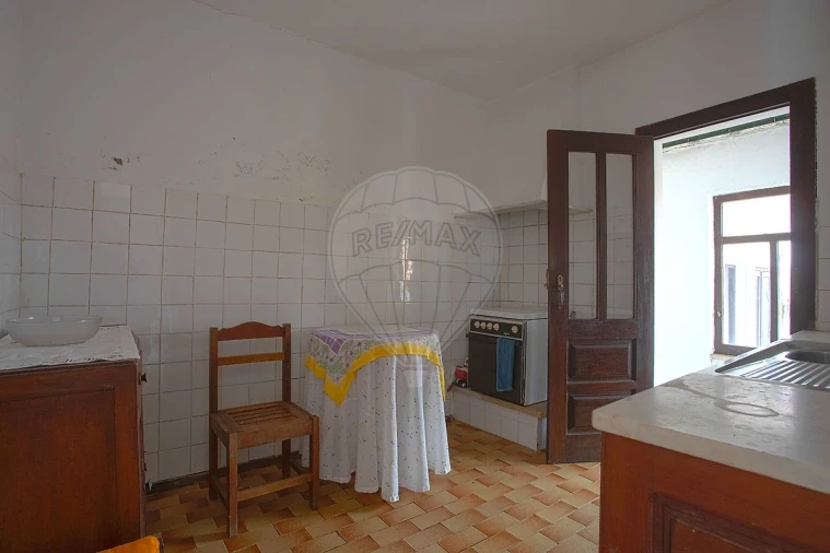 Moradia T2 para Venda em Benedita Foto 11