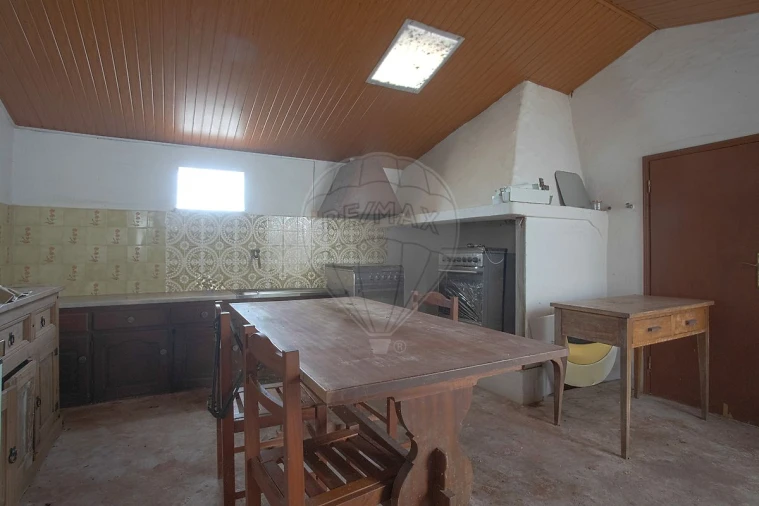 Moradia T2 para Venda em Benedita Foto 24