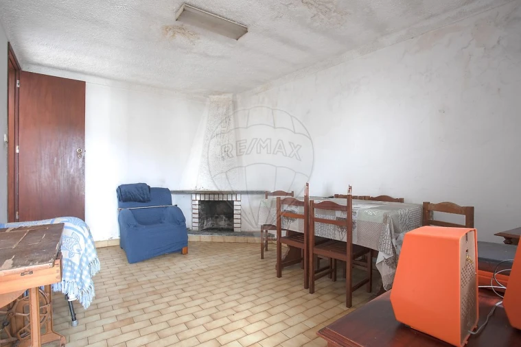 Moradia T2 para Venda em Benedita Foto 20