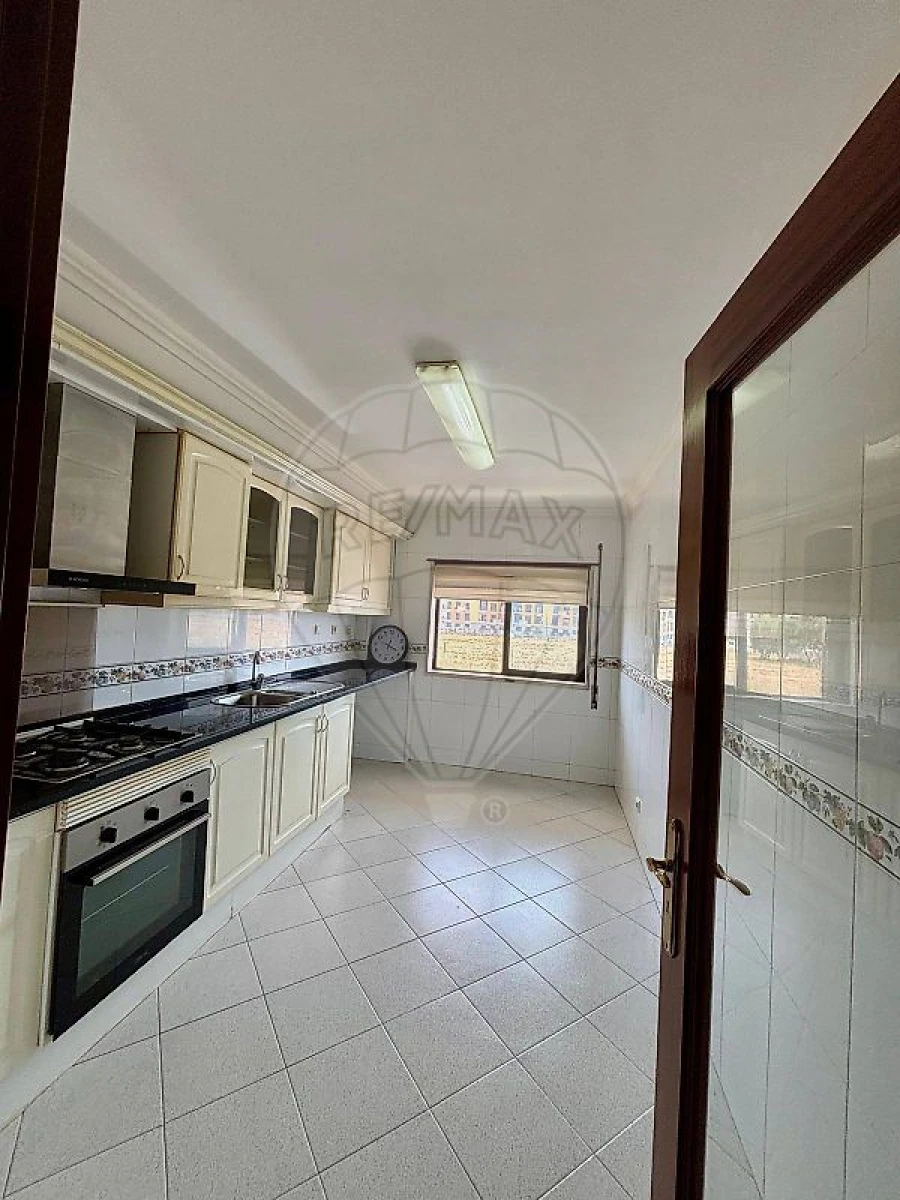 Apartamento T3 para Venda em Pinhal Novo Foto 11