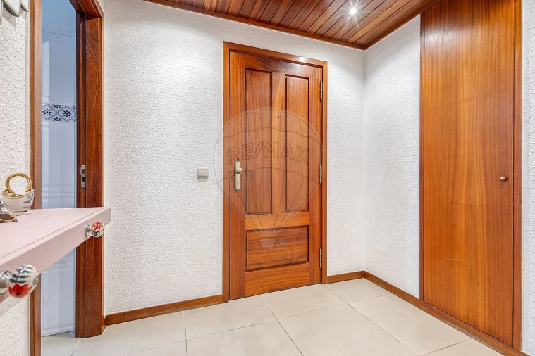 Apartamento T2 para Venda em Coronado (São Romão e São Mamede) Foto 1