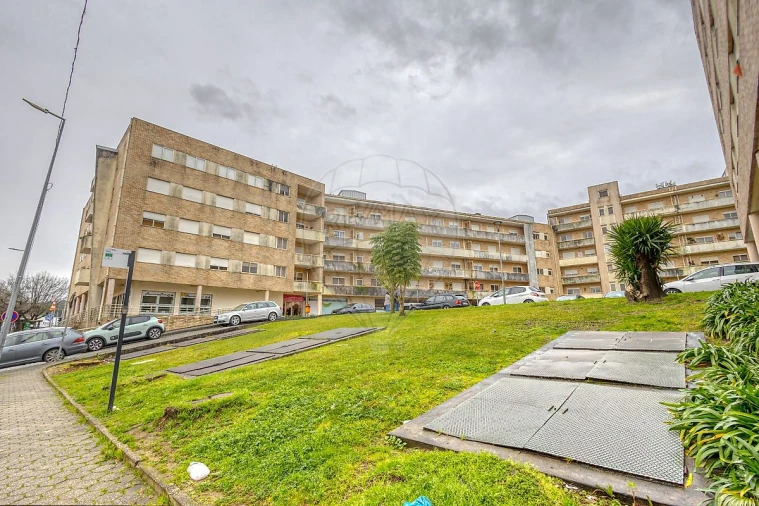 Apartamento T2 para Venda em Coronado (São Romão e São Mamede) Foto 2