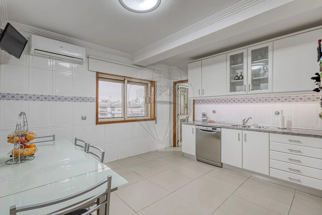 Apartamento T2 para Venda em Coronado (São Romão e São Mamede) Foto 16