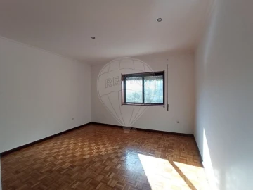 Apartamento T2 para Venda em Rio Tinto