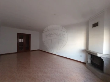 Apartamento T2 para Venda em Rio Tinto