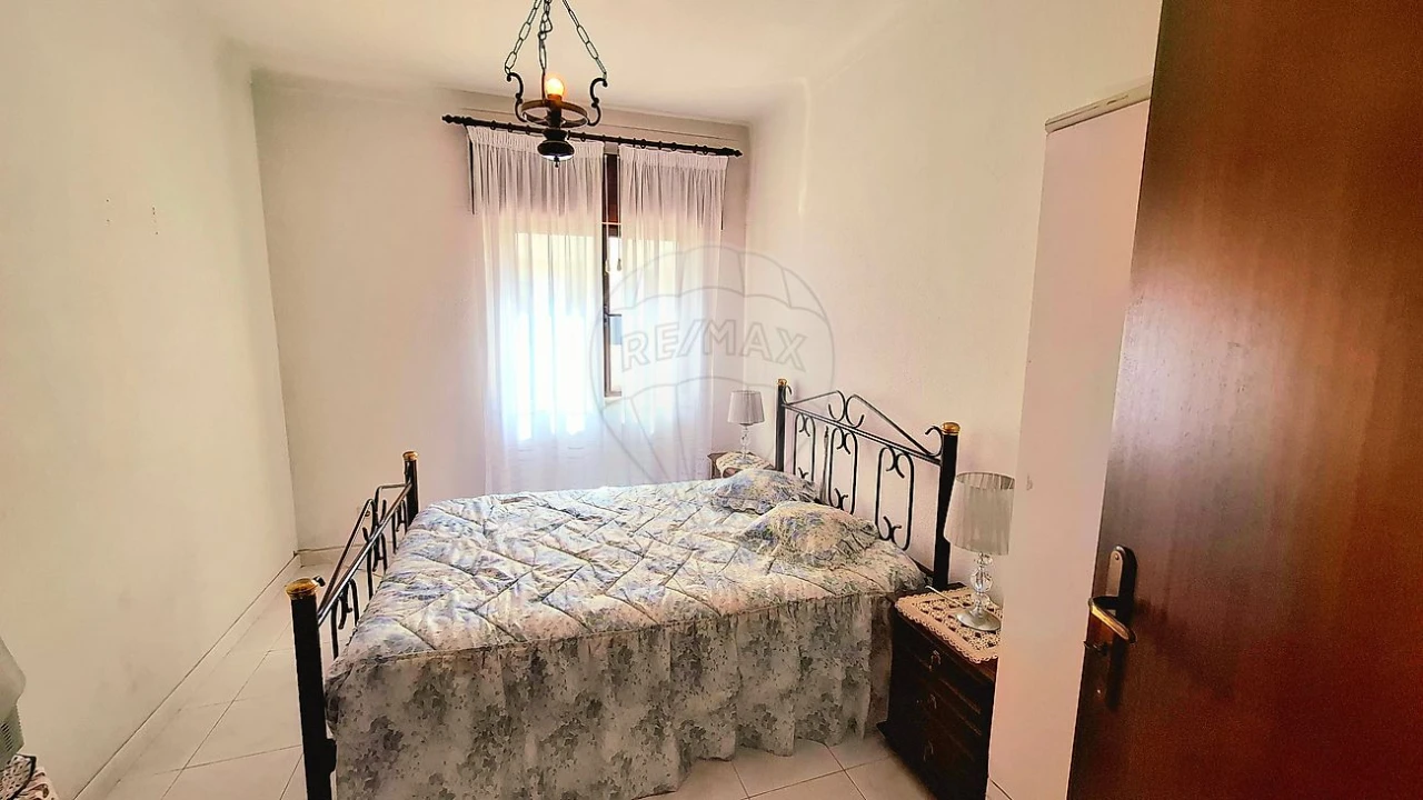 Apartamento T3 para Venda em Sines Foto 14