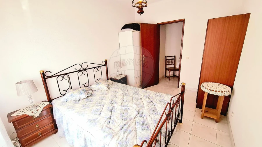 Apartamento T3 para Venda em Sines Foto 15