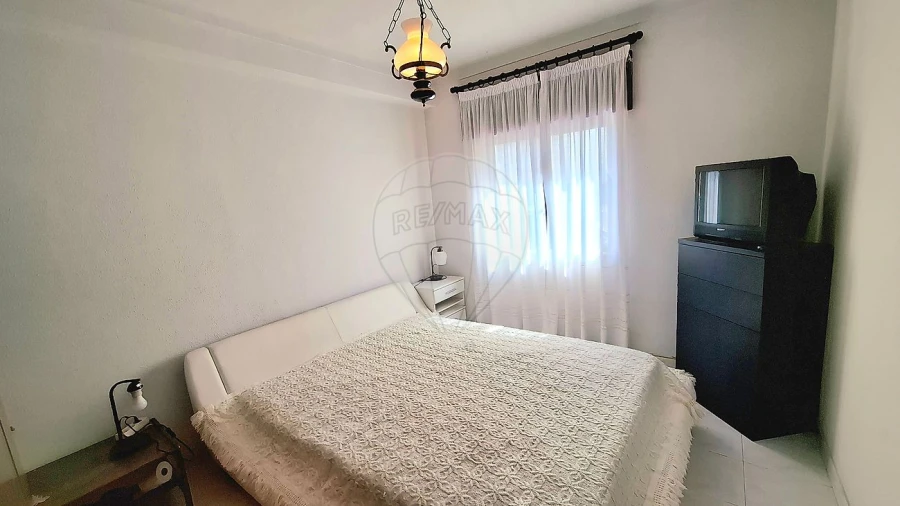 Apartamento T3 para Venda em Sines Foto 13